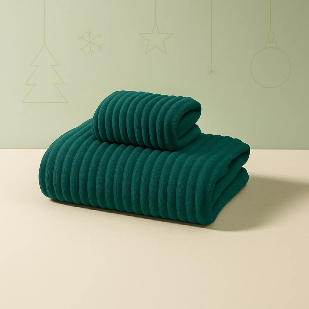 Limited Edition: The Marshmallow Towel 2.0 in Teal Green